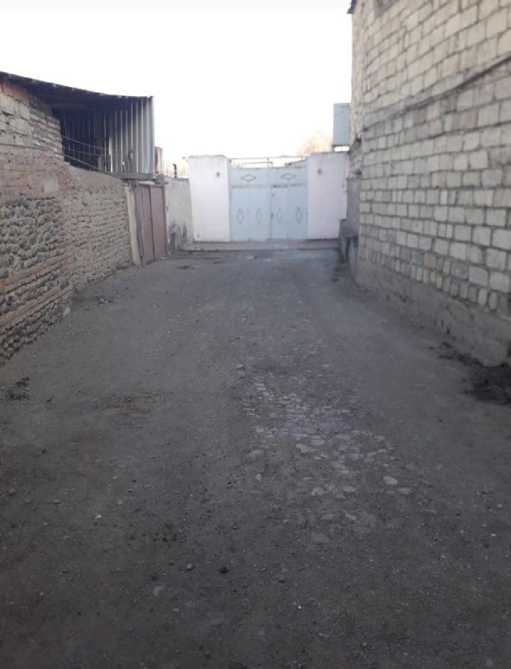 3 otaqlı, 90 kv. m, Kredit yoxdur, Orta təmir