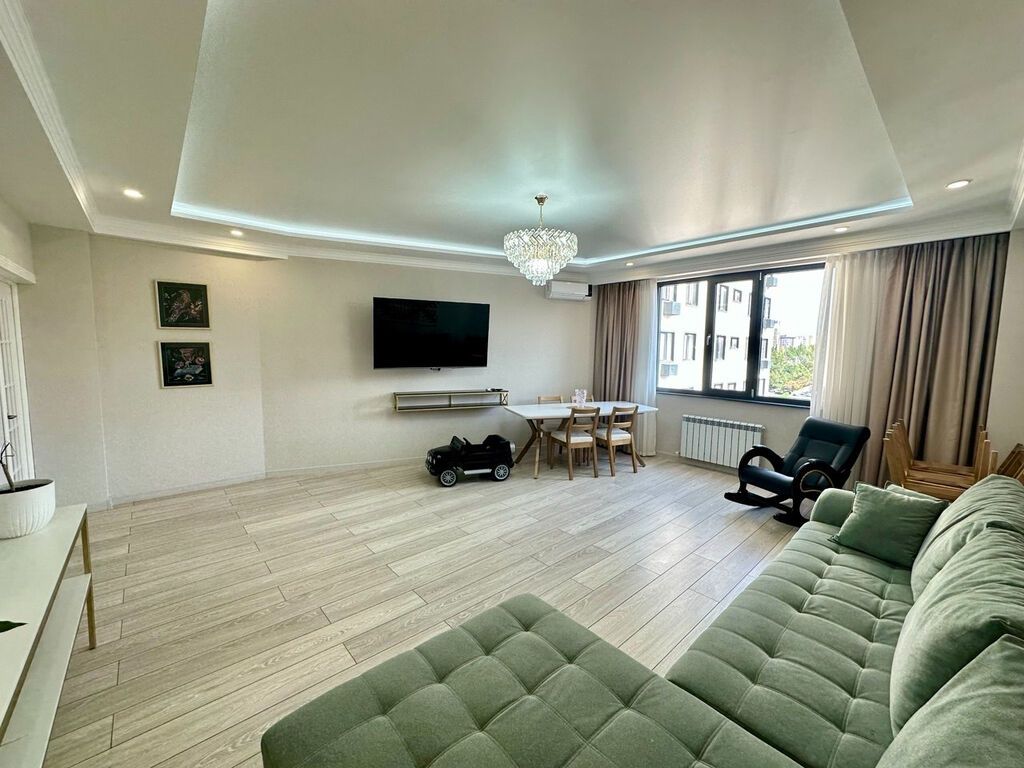 3 комнаты, 133 м², Асанбай мкр Элитка, 10 этаж, Евроремонт: фото 3