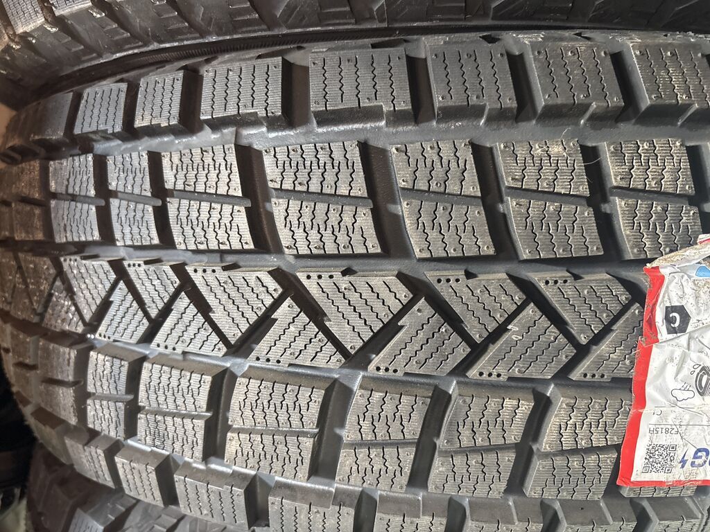Шины 235 / 60 / R 18, Зима, Новый, Комплект, Китай, Firemax: фото 2