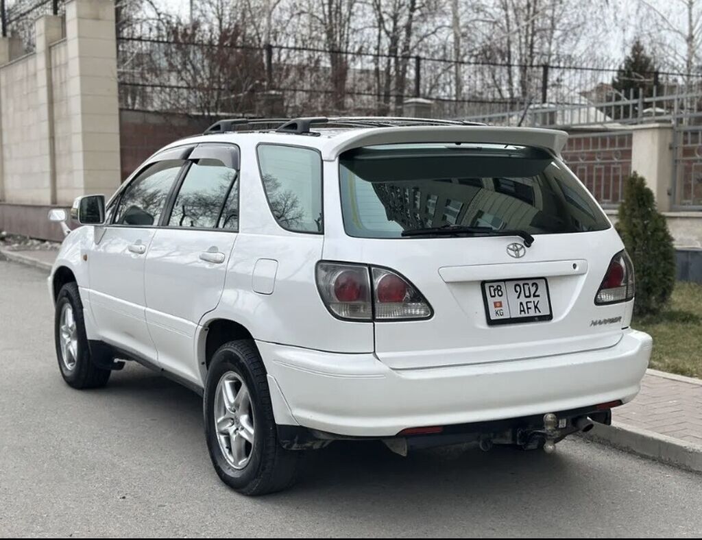 Toyota Harrier: 2002 г., 2.4 л, Автомат, Бензин, Кроссовер — фото 4