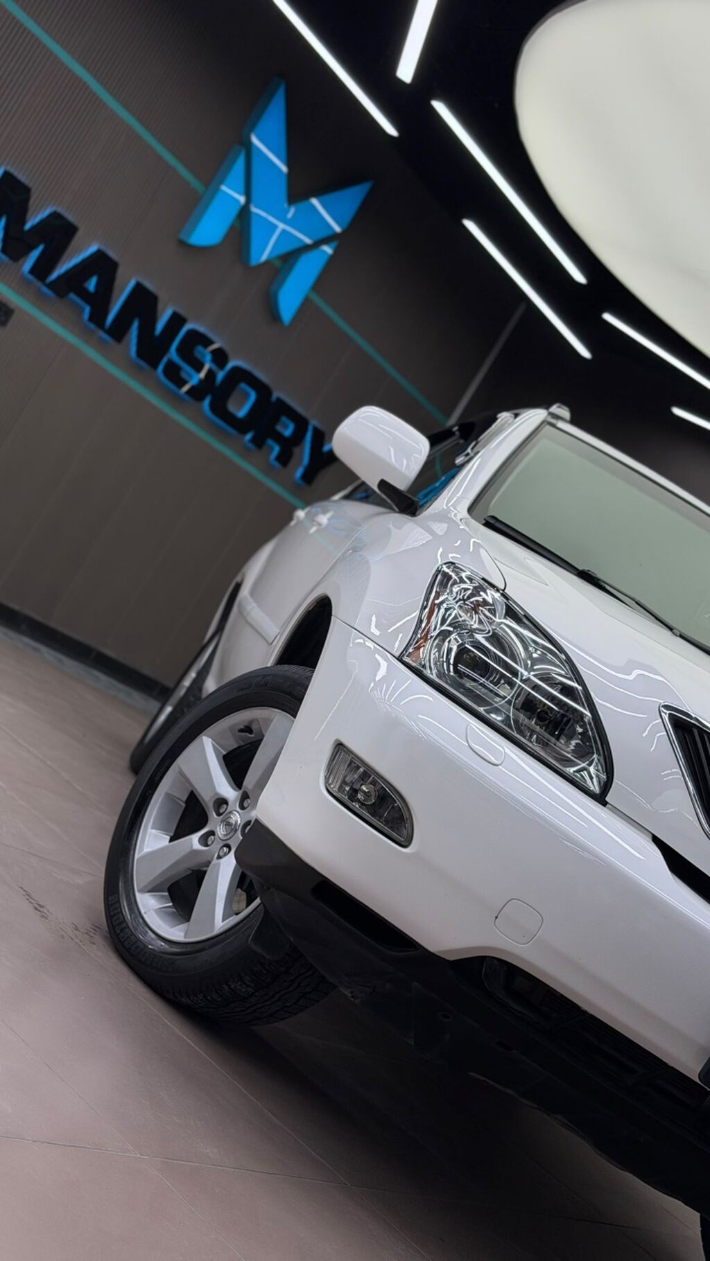 Lexus RX: 2005 г., 3.3 л, Автомат, Бензин, Кроссовер: фото 2