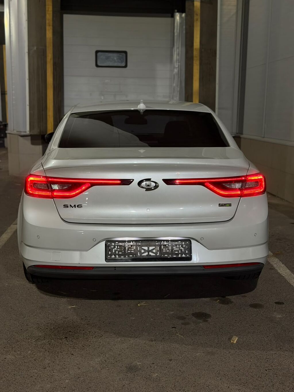 Renault Samsung SM6: 2019 г., 2 л, Автомат, Газ, Седан: фото 5