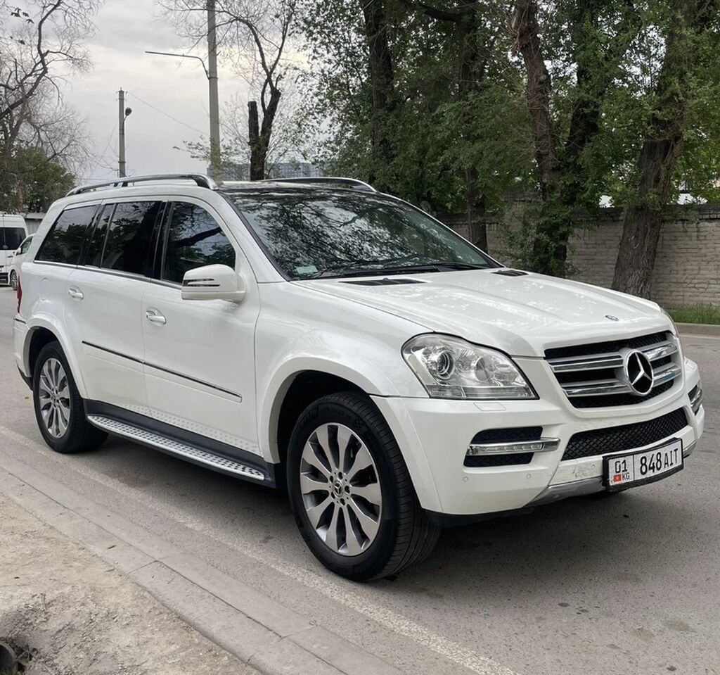 Mercedes-Benz GL-Class
