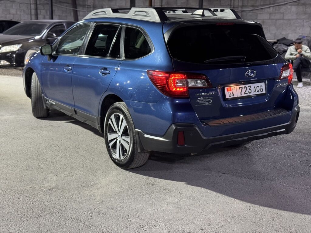 Subaru Outback: 2019 г., 2.5 л, Автомат, Универсал: фото 2
