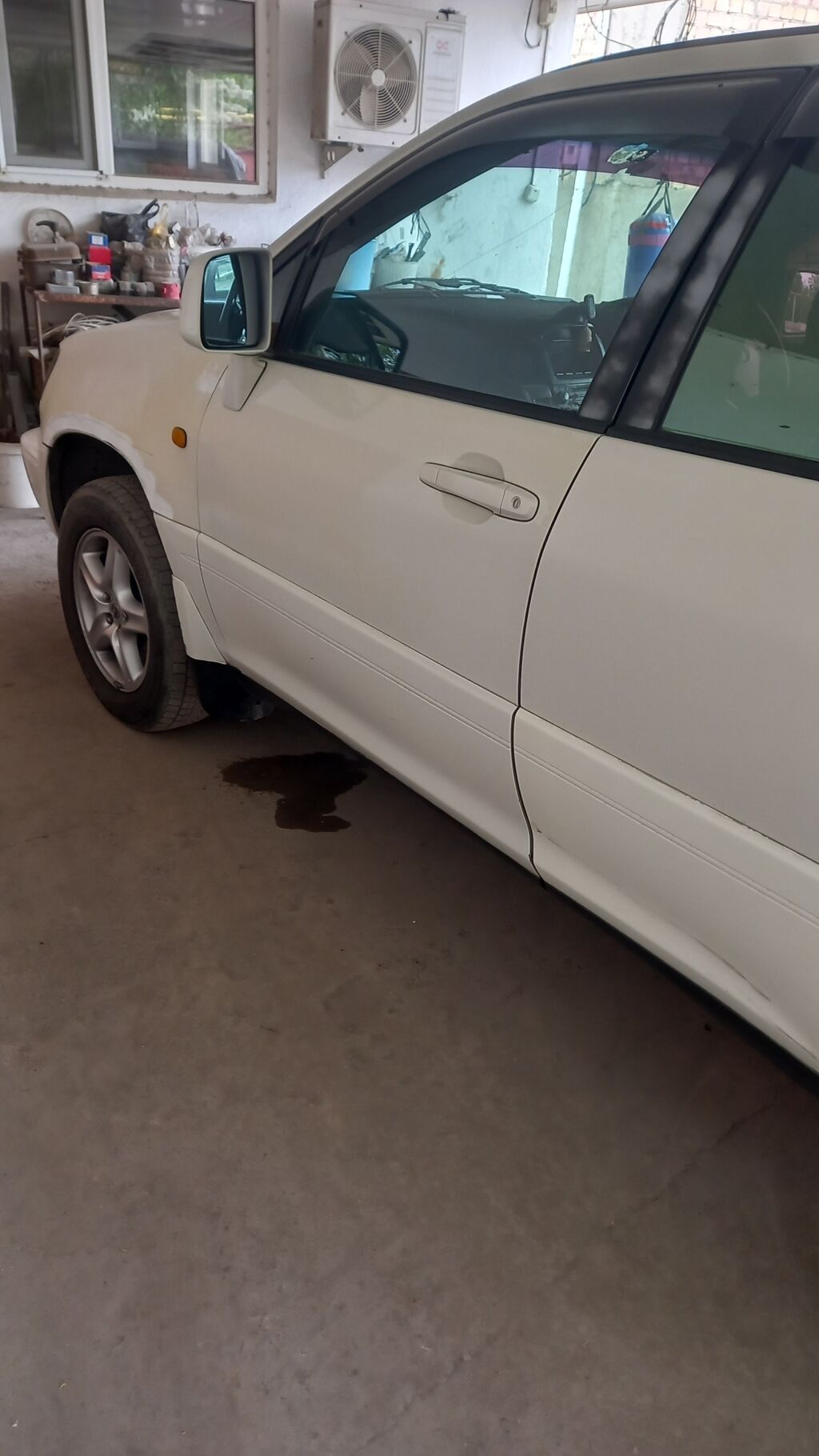 Toyota Harrier: 1998 г., 3 л, Автомат, Бензин, Внедорожник: фото 2