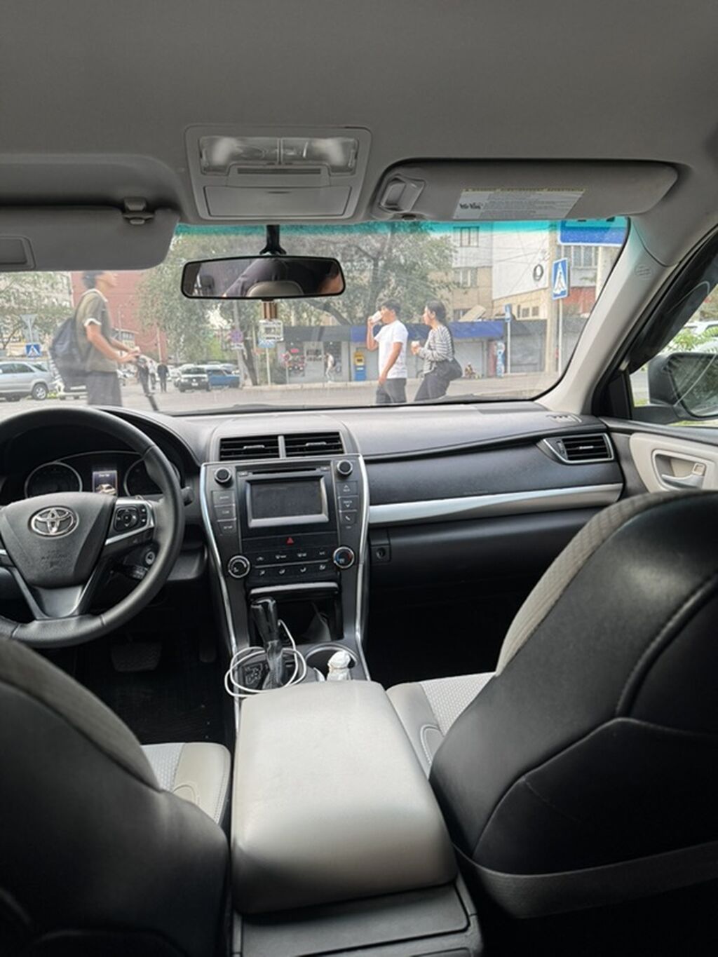 Toyota Camry: 2016 г., 2.5 л, Автомат, Бензин, Седан: фото 5