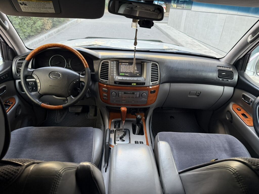 Lexus LX: 2006 г., 4.7 л, Автомат, Бензин, Внедорожник: фото 5