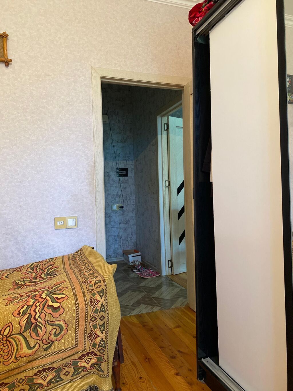 🏠 XANIM EV YOLDAŞI AXTARILIR 📍 Ünvan: Masazır dairəsi, A Plus