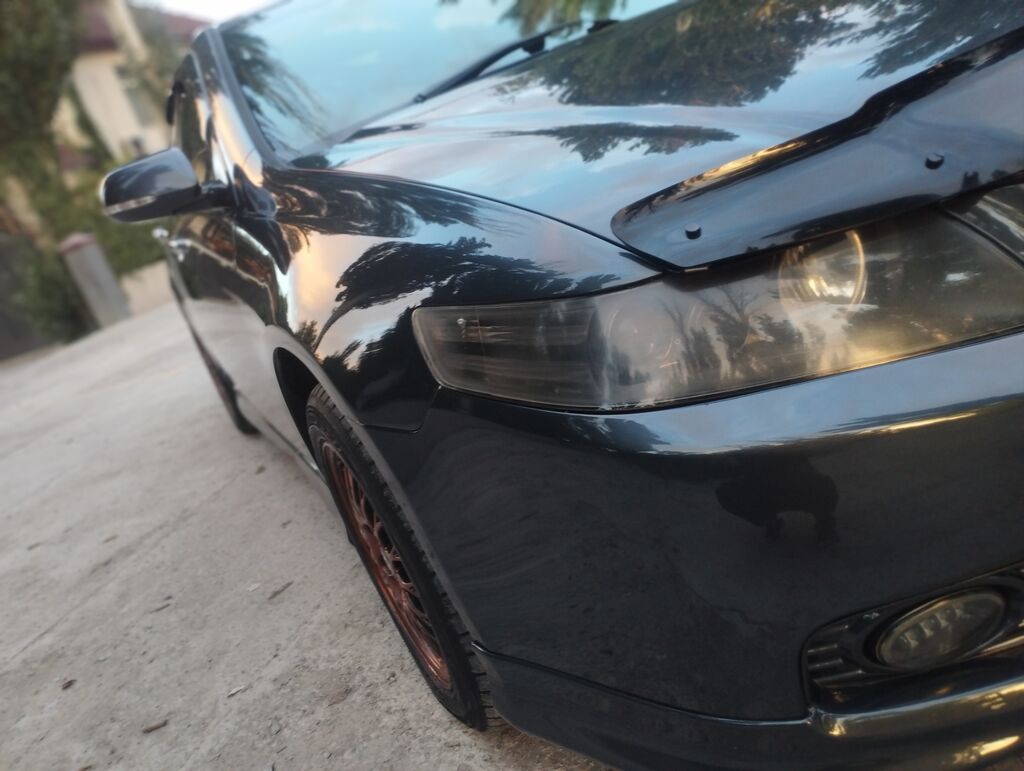 Honda Accord: 2003 г., 2 л, Автомат, Бензин, Седан — фото 4