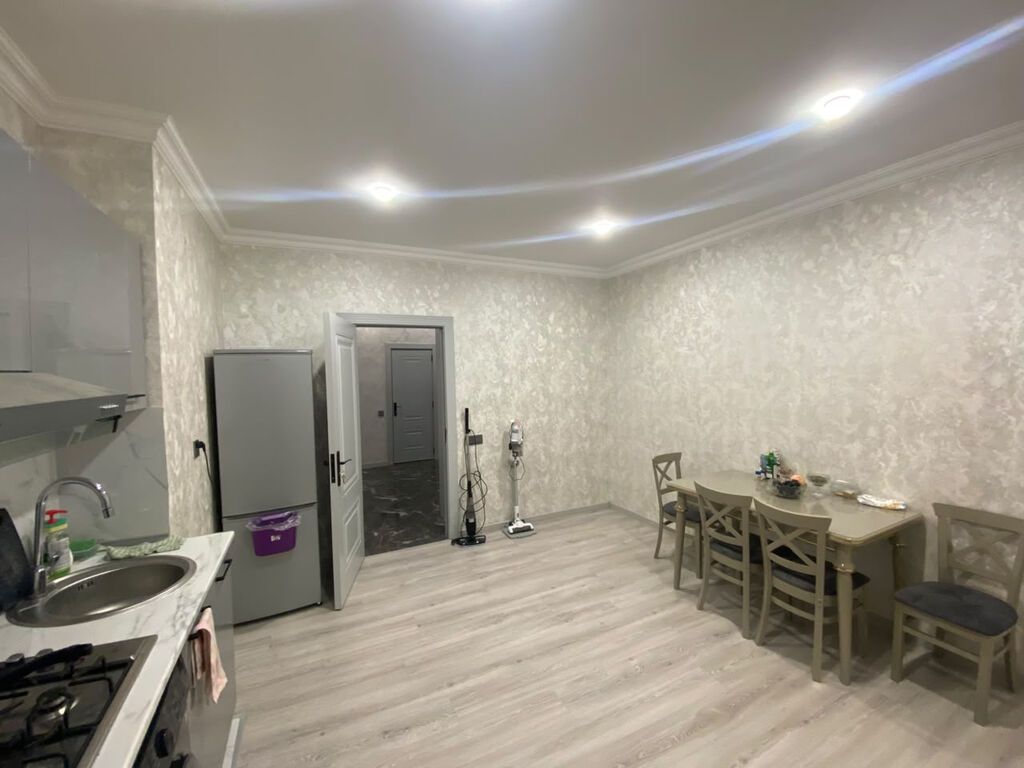 2 otaqlı, Yeni tikili, 92 kv. m