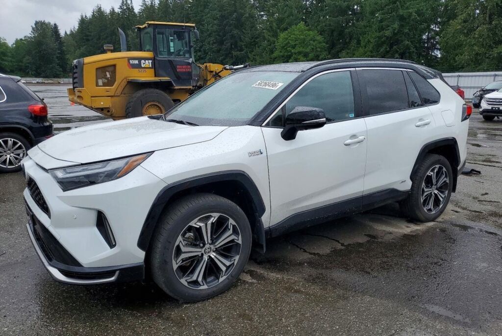 Toyota RAV4: 2023 г., 2.5 л, Автомат, Гибрид, Кроссовер: фото 2