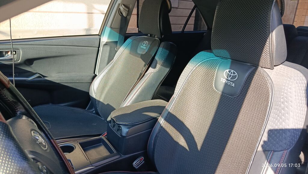 Toyota Camry: 2015 г., 2.5 л, Автомат, Бензин, Седан: фото 8