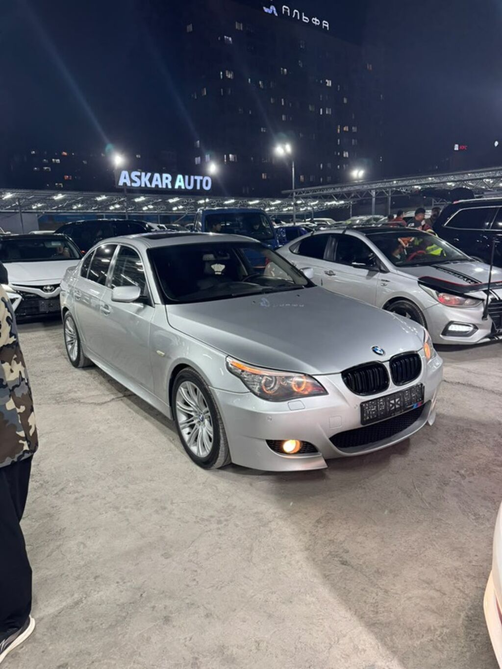 BMW 5 series: 2010 г., 3 л, Автомат, Бензин, Седан: фото 1