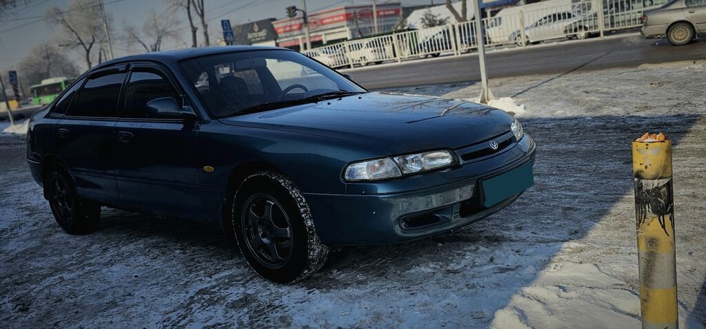 Mazda 626: 1993 г., 2 л, Механика, Бензин, Седан: фото 3