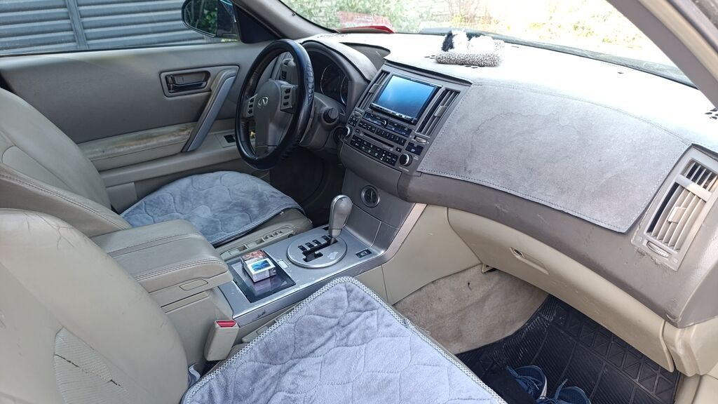 Infiniti FX35: 2004 г., 3.5 л, Автомат, Бензин, Кроссовер — фото 7