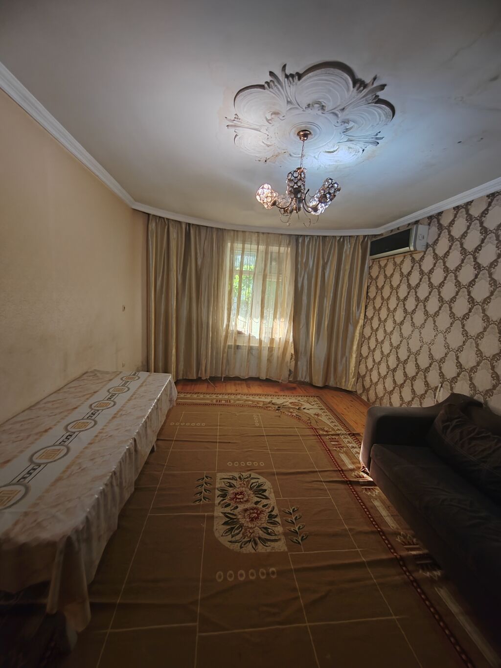 Binəqədi qəs. 3 otaqlı, 84 kv. m, Kredit yoxdur, Orta təmir