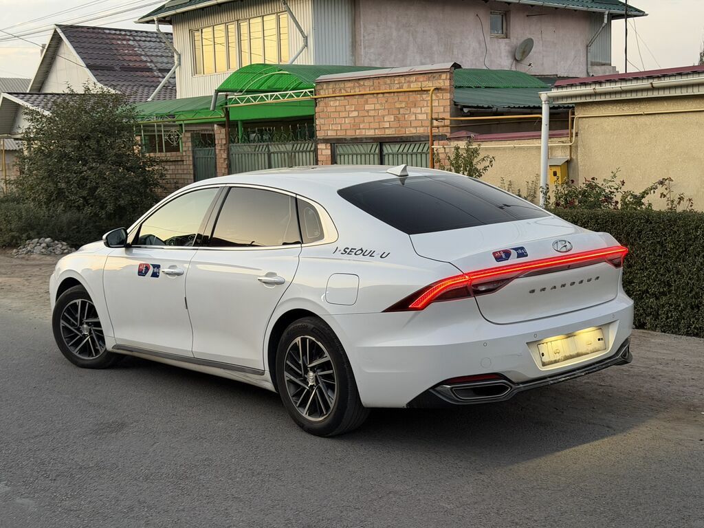 Hyundai Grandeur: 2020 г., Автомат, Газ, Седан: фото 3