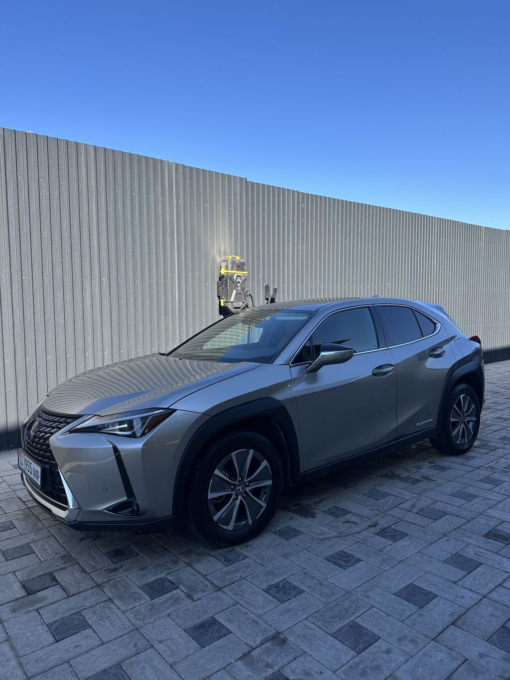 Lexus UX: 2022 г., Автомат, Электромобиль: фото 3