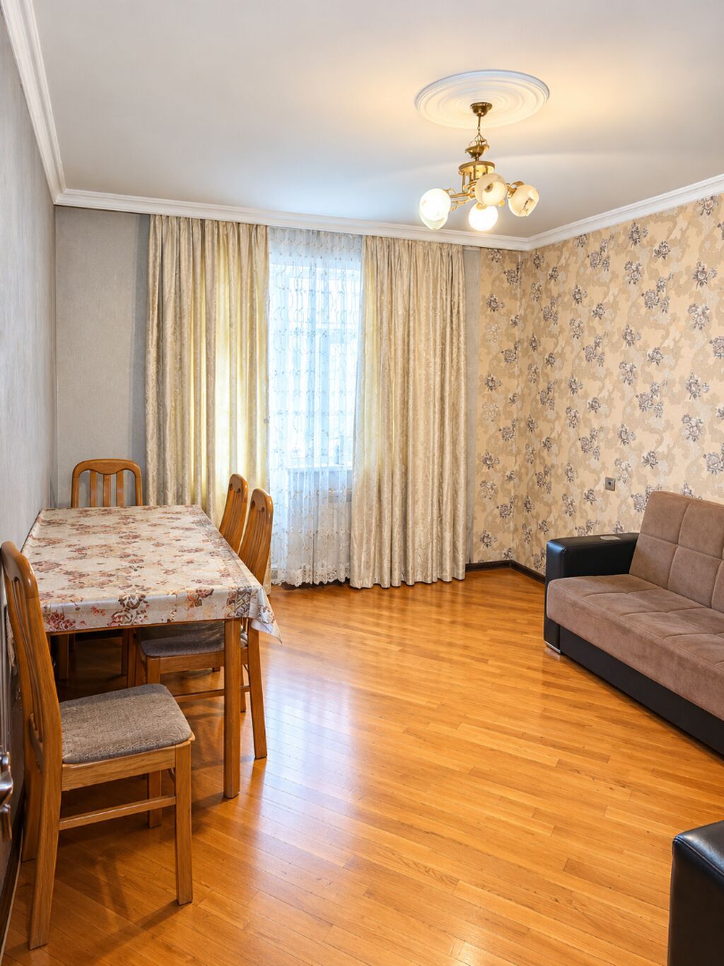 Bakıxanov qəs., 3 otaqlı, Yeni tikili, 90 kv. m