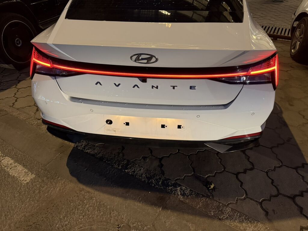 Hyundai Avante: 2021 г., 1.6 л, Автомат, Бензин, Седан: фото 7