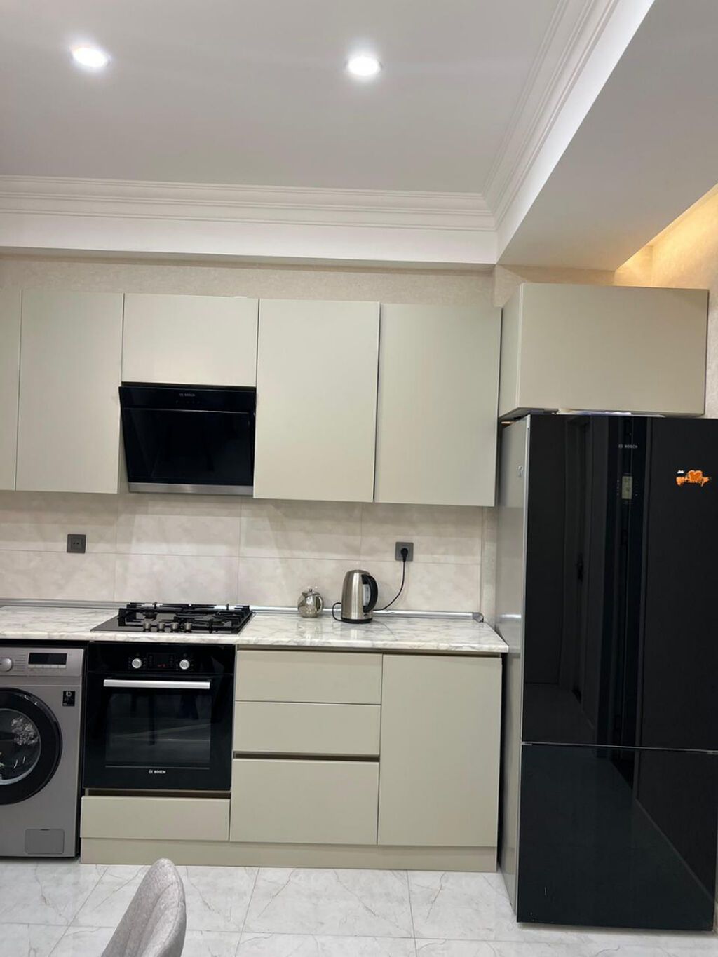 3 otaqlı, Yeni tikili, 128 kv. m