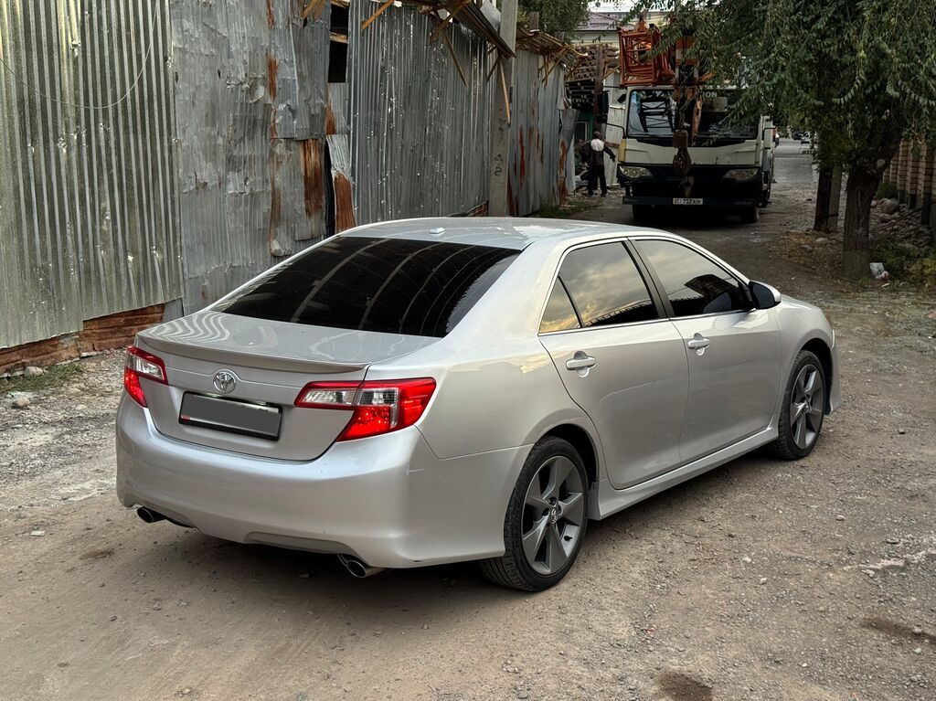 Toyota Camry: 2012 г., 3.5 л, Автомат, Бензин, Седан: фото 5