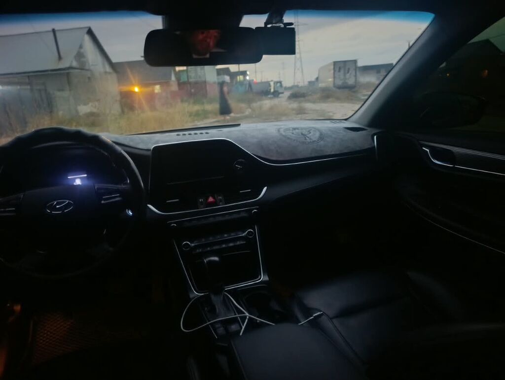 Hyundai Grandeur: 2019 г., 2.4 л, Автомат, Бензин, Седан: фото 4