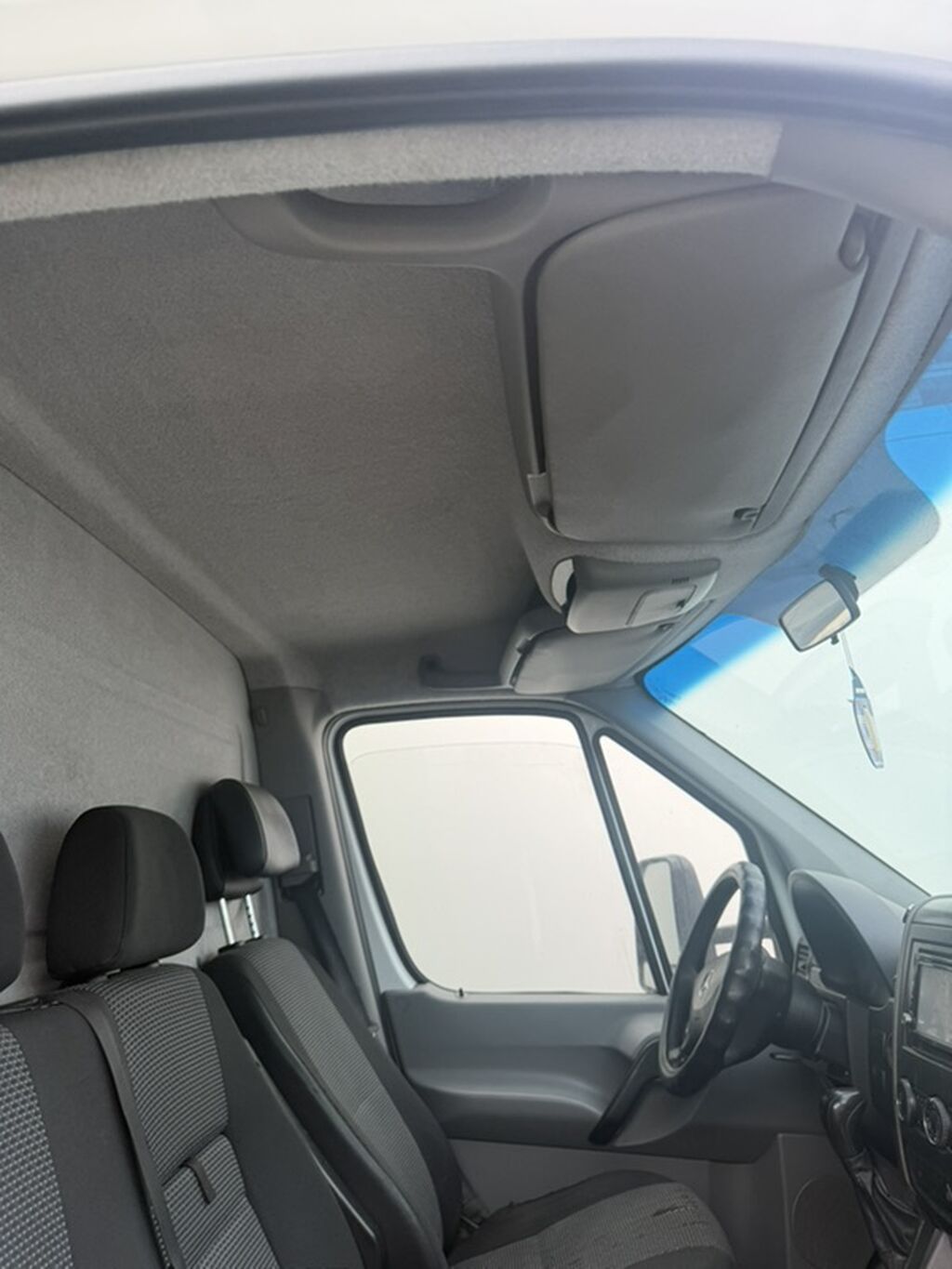 Mercedes-Benz Спринтер: 2011 г., 3 л, Механика, Дизель, Фургон: фото 2