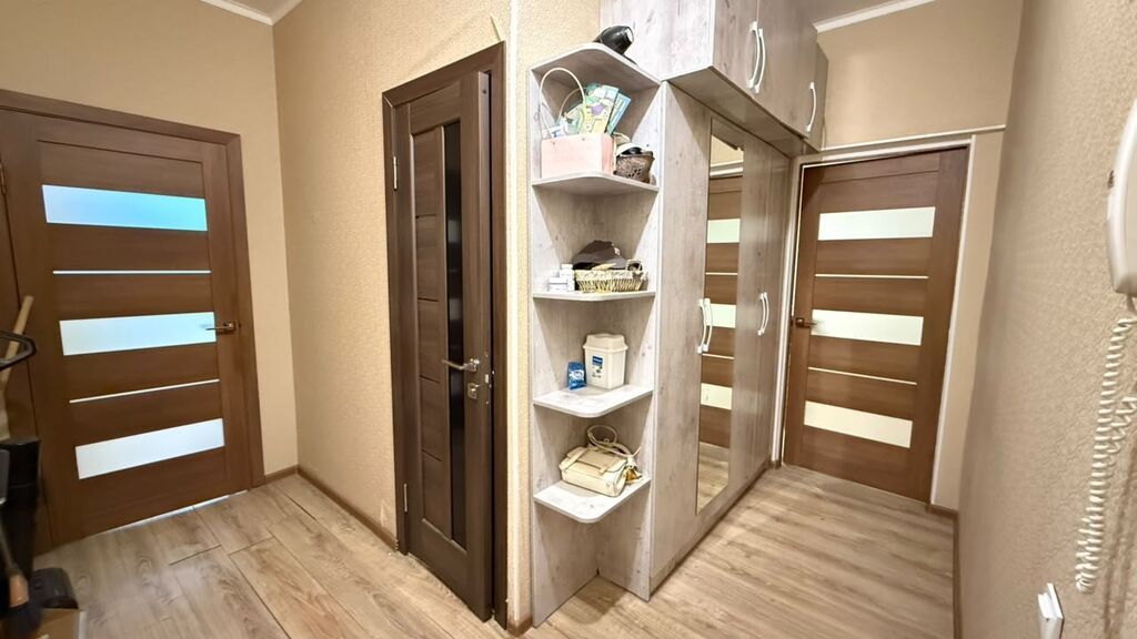 1 комната, Кок-Жар мкр Риэлтор, Семейным, от 1 года, С мебелью полностью: фото 1