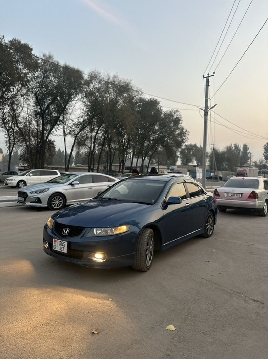 Honda Accord: 2003 г., 2 л, Автомат, Бензин, Седан: фото 2
