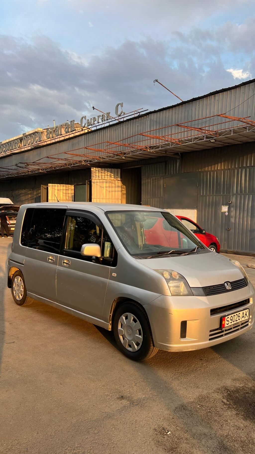 Honda Mobilio: 2006 г., 1.5 л, Автомат, Бензин, Минивэн: фото 4