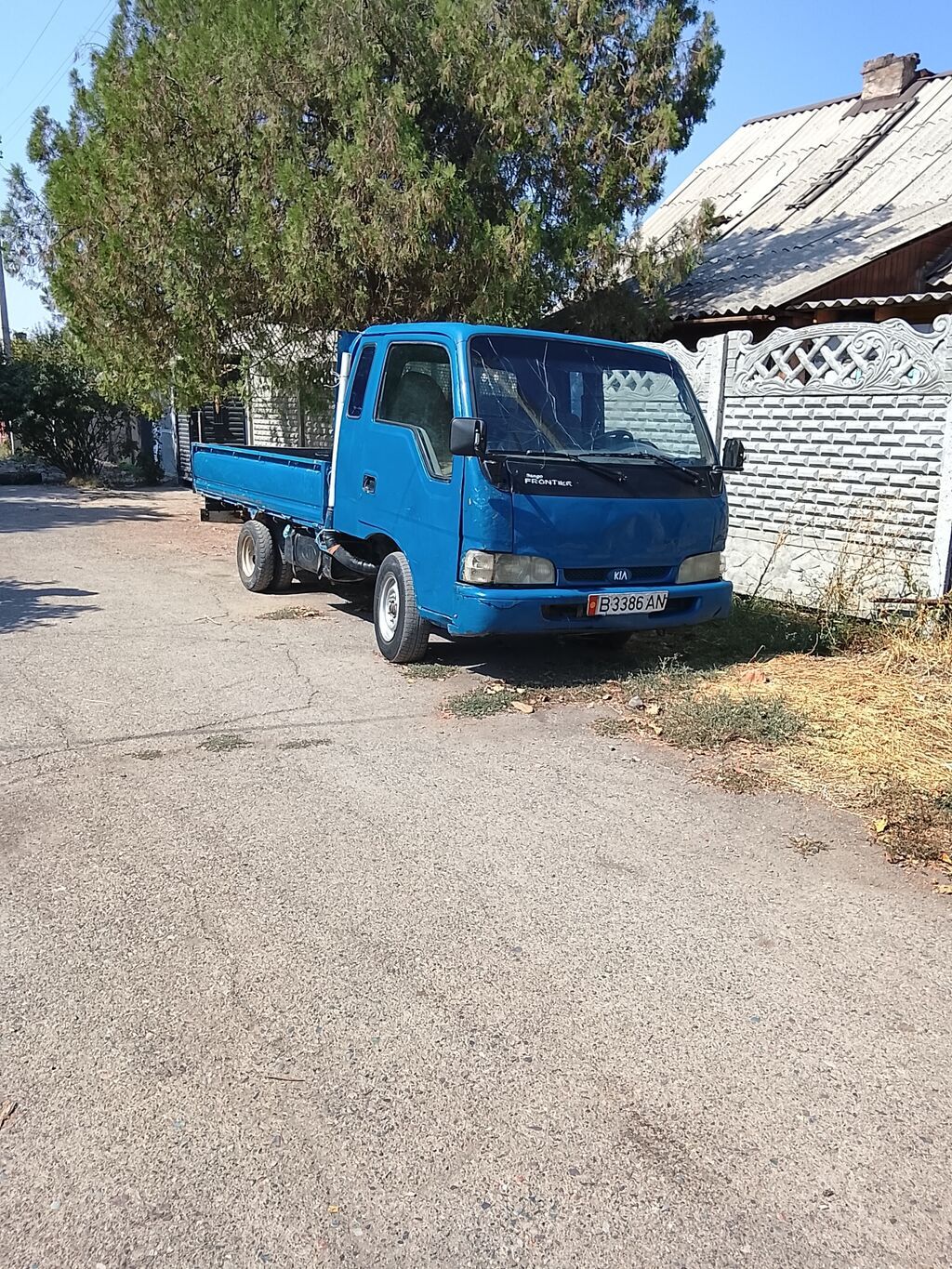 Kia BONGO: 1997 г., 2.5 л, Механика, Дизель: фото 2
