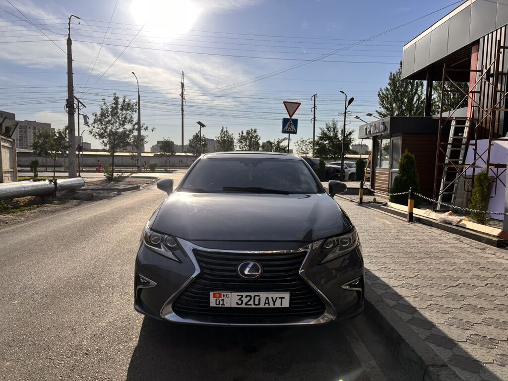 Lexus ES: 2017 г., 2.5 л, Вариатор, Гибрид, Седан: фото 4