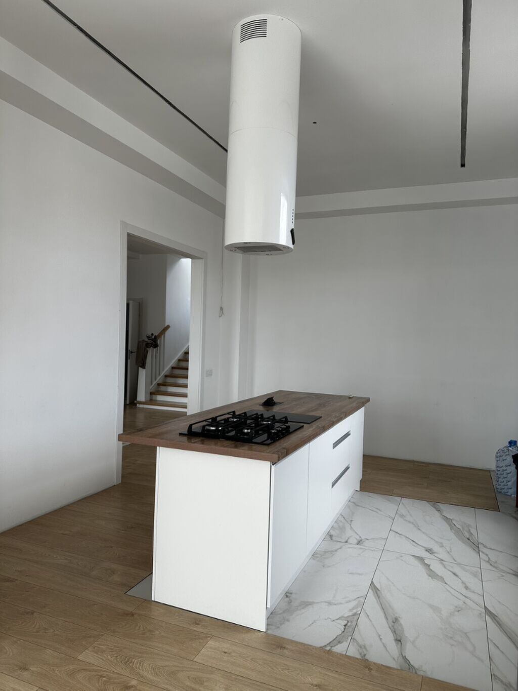 345 м², 5 комнат, Киргизия 1, Семейным: фото 2