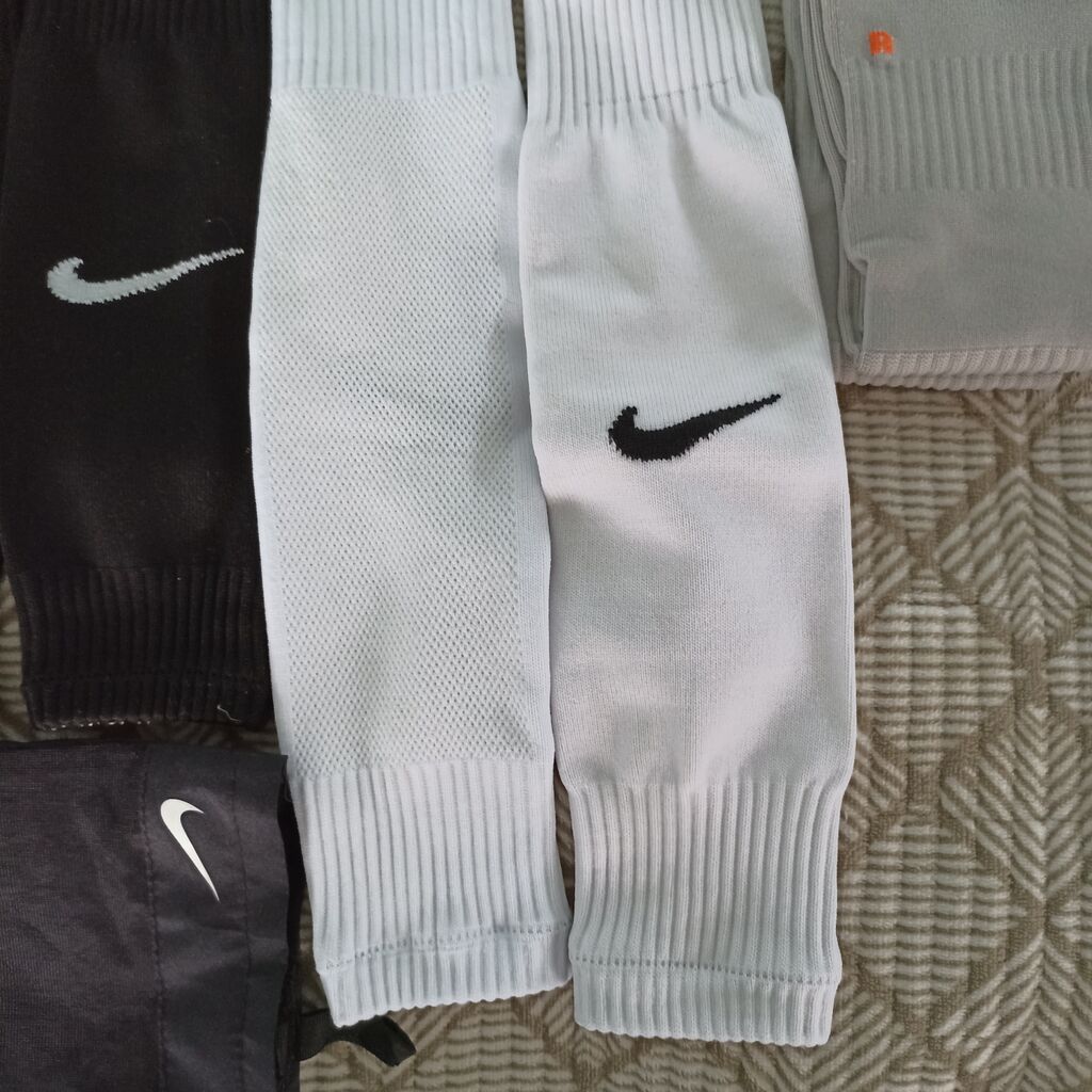 Оригинальные щитки nike charge их купили из Кореи в подарок но я их: фото 5