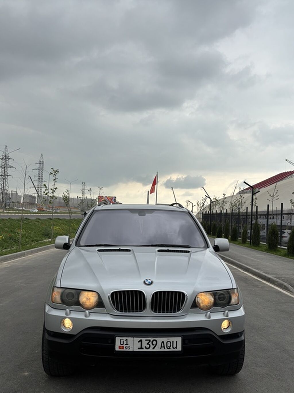 BMW X5: 2002 г., Кроссовер: фото 1