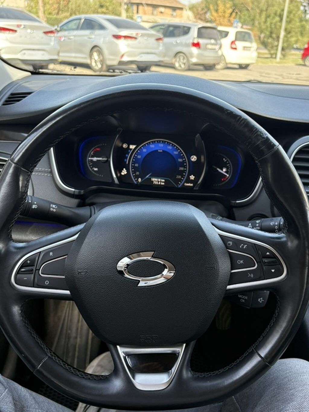 Renault Samsung SM6: 2019 г., 2 л, Газ: фото 6