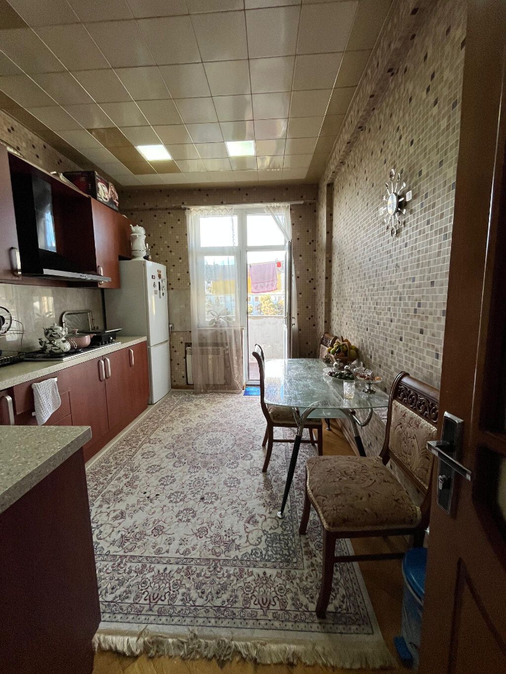 3 otaqlı, Yeni tikili, 132 kv. m