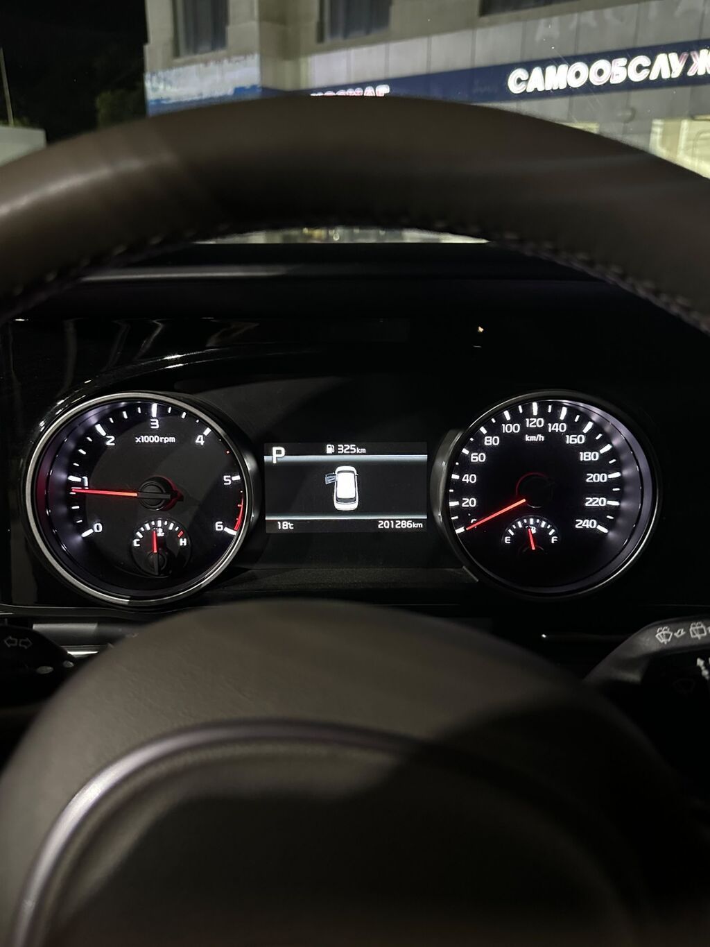 Kia Carnival: 2020 г., 2.2 л, Автомат, Дизель, Минивэн: фото 8