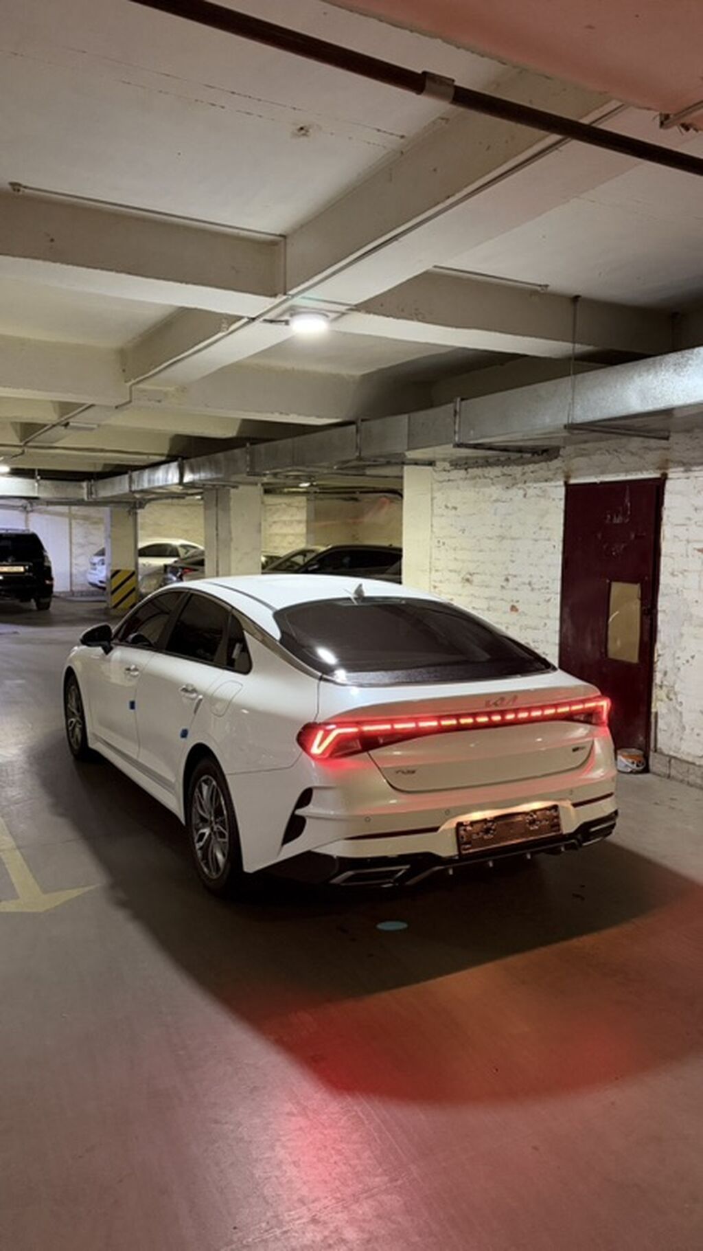 Kia K5: 2022 г., 2 л, Автомат, Гибрид, Седан: фото 4