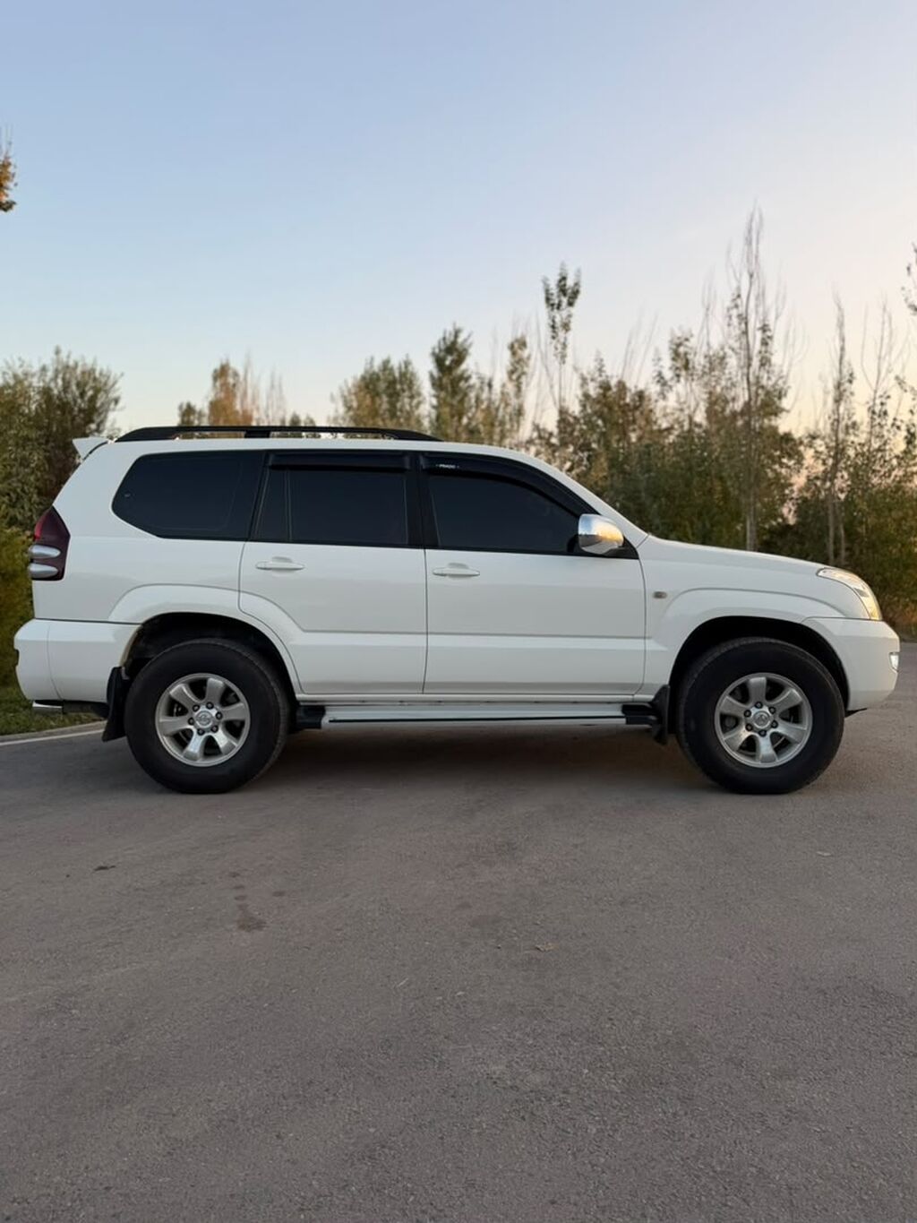 Toyota Land Cruiser Prado: 2008 г., 2.7 л, Автомат, Газ, Внедорожник: фото 6