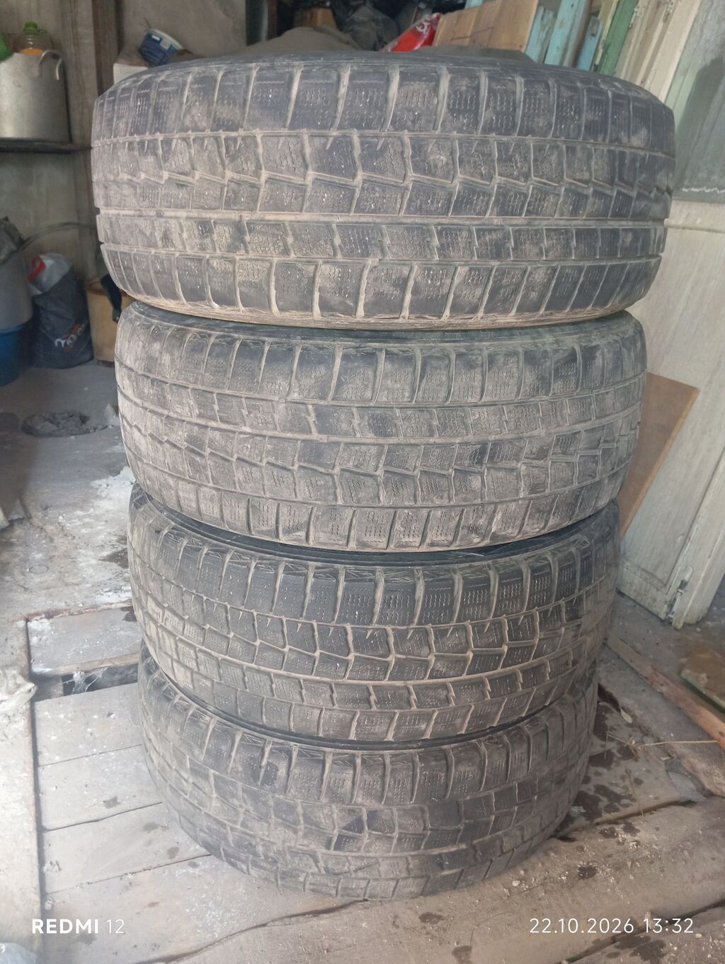 Комплект зимних шин Dunlop 215/55 R17 94Q - Количество: 4 шт. (на: фото 2