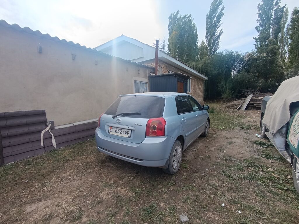 Toyota Corolla: 2005 г., Автомат, Бензин, Хэтчбэк: фото 4