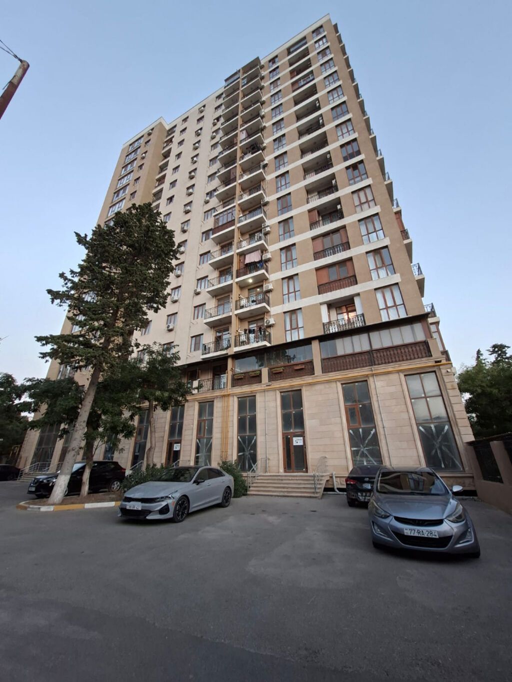 3 otaqlı, Yeni tikili, 105 kv. m