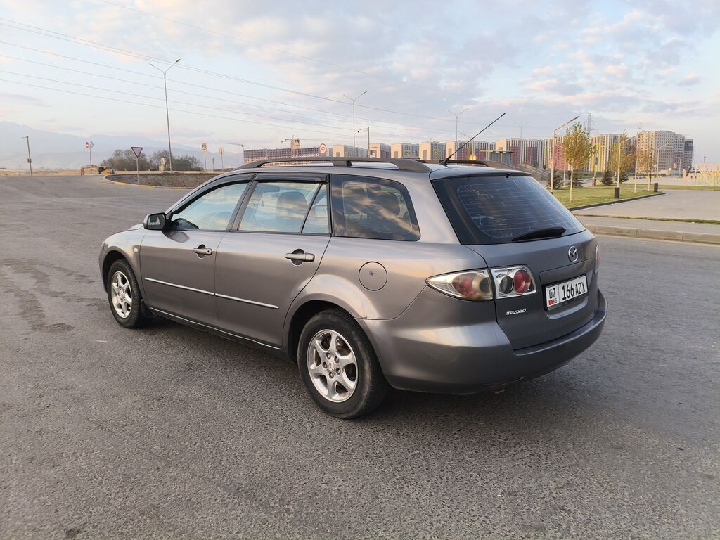 Mazda 6: 2004 г., 2.3 л, Механика, Бензин, Универсал: фото 5