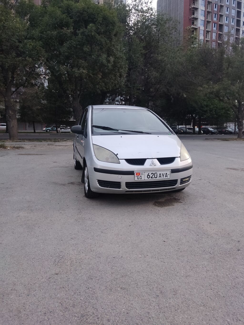 Mitsubishi Colt: 2004 г., 1.3 л, Механика, Бензин, Хэтчбэк: фото 3