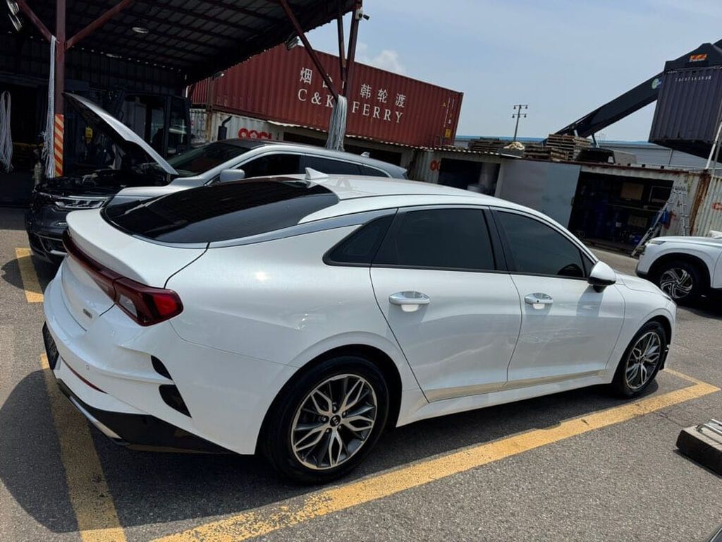 Kia K5: 2021 г., 1.6 л, Автомат, Бензин, Седан — фото 4