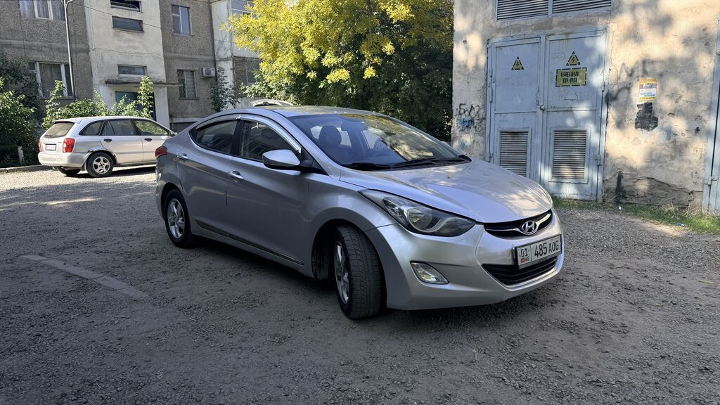 Hyundai Avante: 2011 г., 1.6 л, Автомат, Бензин, Седан: фото 2