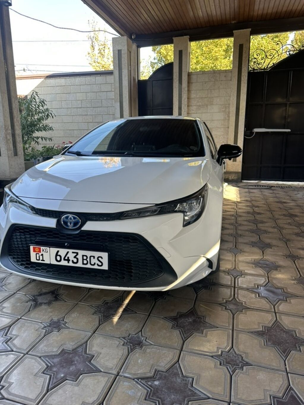 Toyota Levin: 2021 г., 1.8 л, Автомат, Гибрид, Седан: фото 4