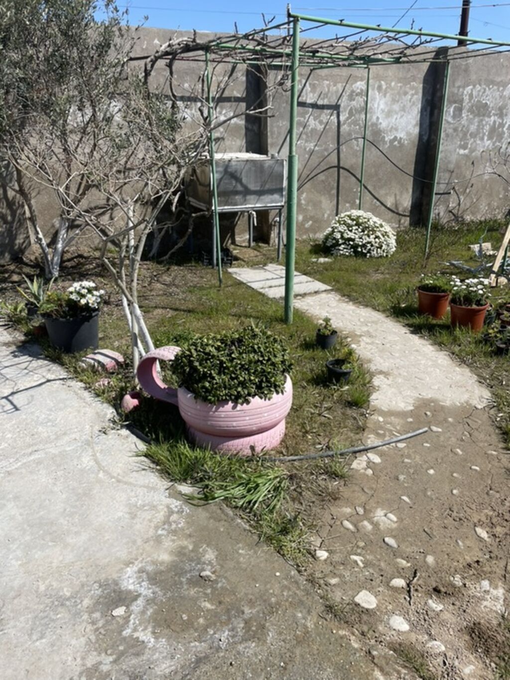 138 kv. m, 3 otaqlı, Qaz, Su, İnternet